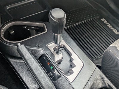 2017 Toyota RAV4 Hybrid XLE