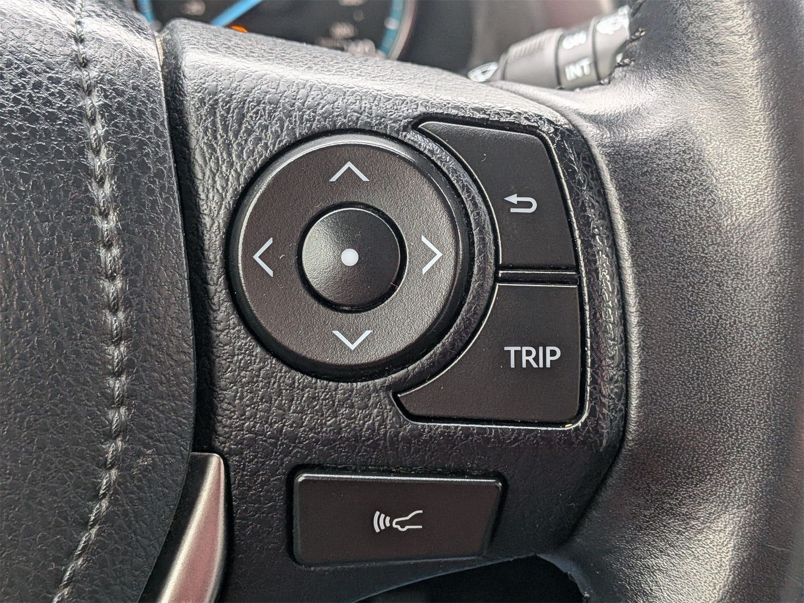 2017 Toyota RAV4 Hybrid XLE