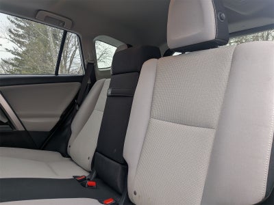 2017 Toyota RAV4 Hybrid XLE