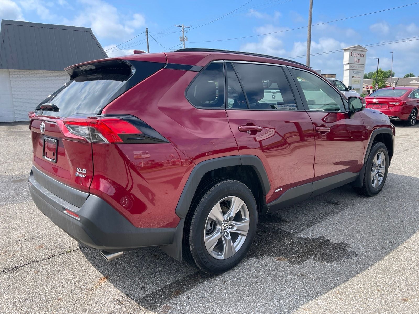 2025 Toyota RAV4 Hybrid XLE