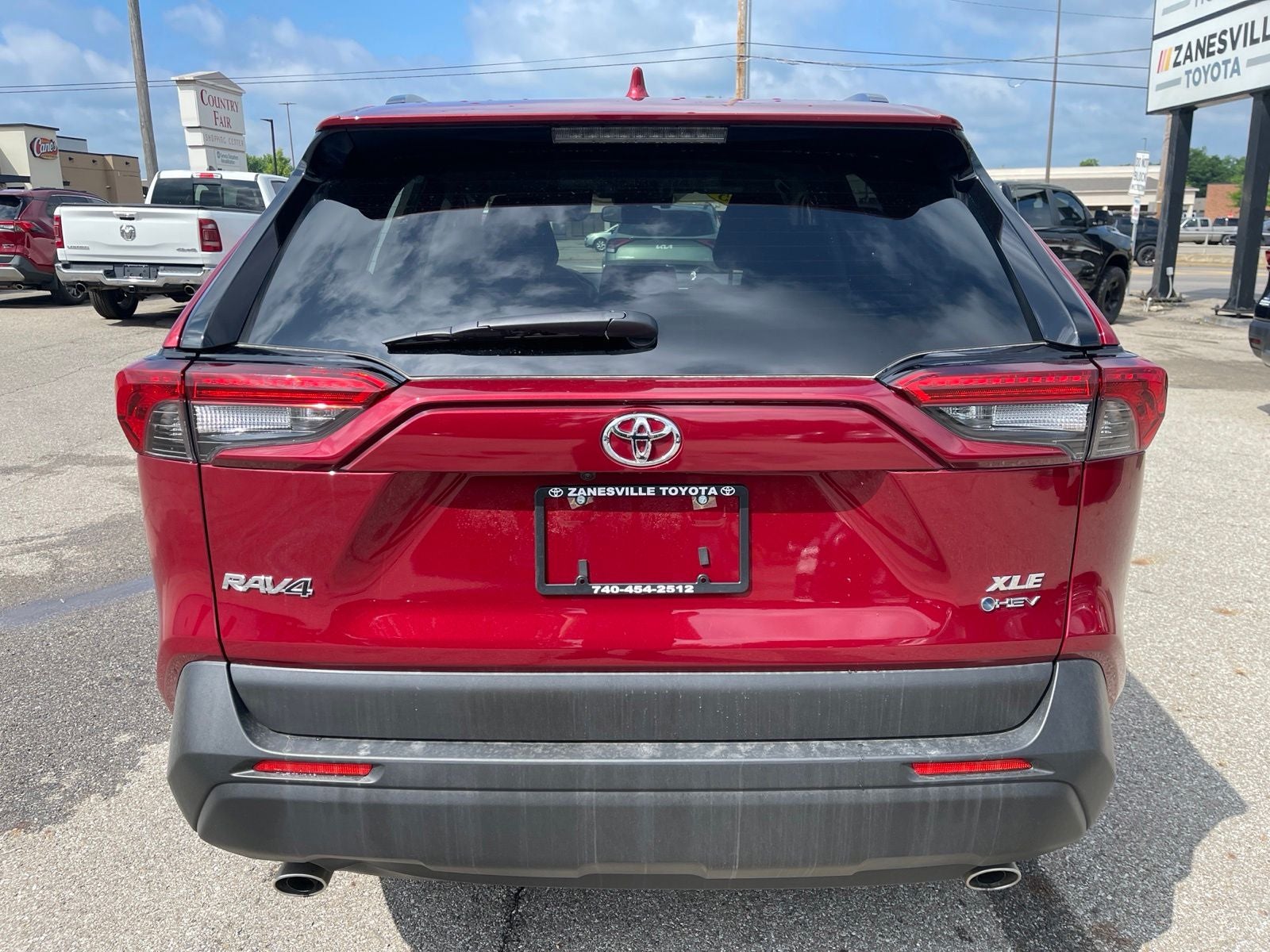 2025 Toyota RAV4 Hybrid XLE