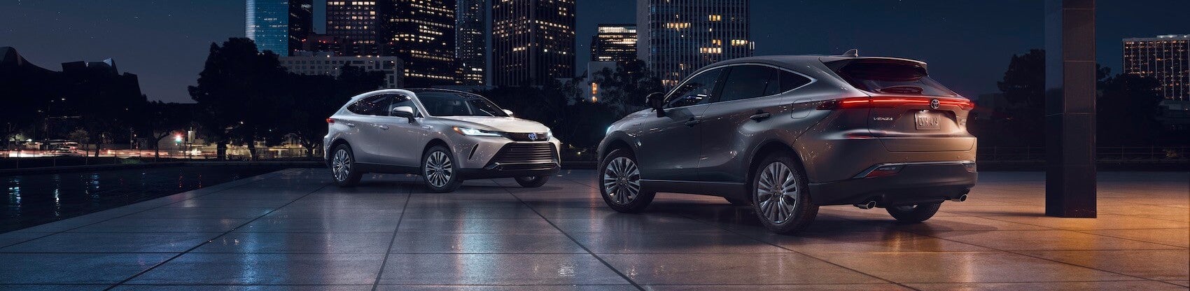 Toyota Venza vs Honda Passport