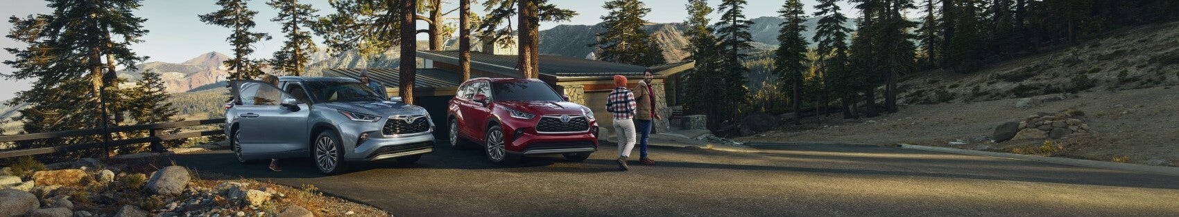 Toyota Dealer near Pleasant Grove OH