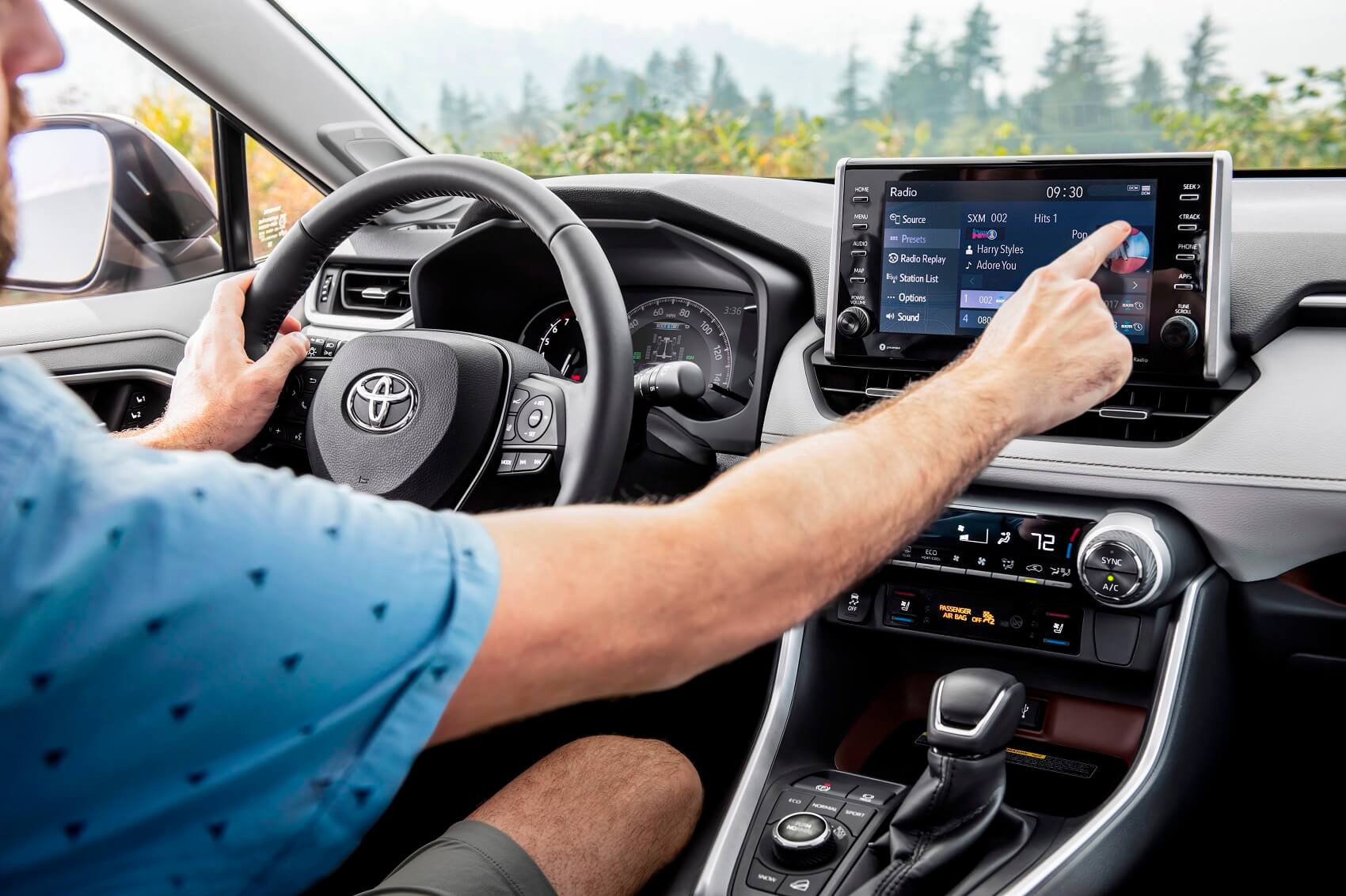 Toyota RAV4 for Sale Tech