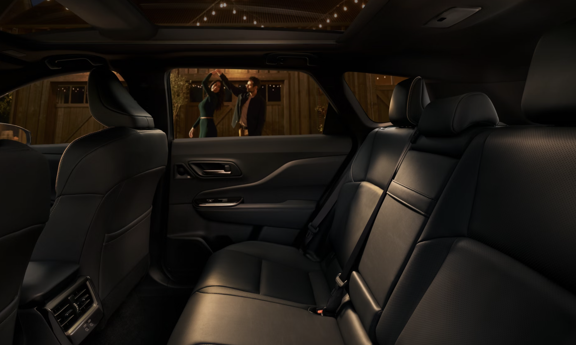 New 2025 Toyota Crown Signia Interior Features Near Me in Newark OH