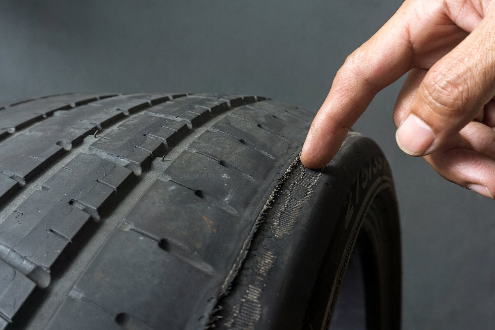 Tire Repair Signs
